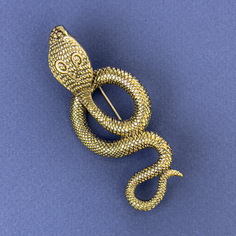 Broche-pendentif Serpent Cobra en métal doré 77×33 mm+