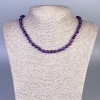 Collier œil-de-chat violet, perles rondes lisses de 6 mm, longueur environ 50 cm, avec fermoir