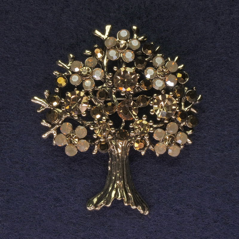 Broche arbre avec strass doré, métal doré, diamètre 45×50 mm +