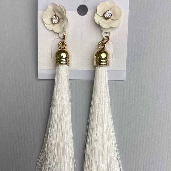 Boucles d'oreilles à pampilles «Valse viennoise» blanches, longueur 9 cm