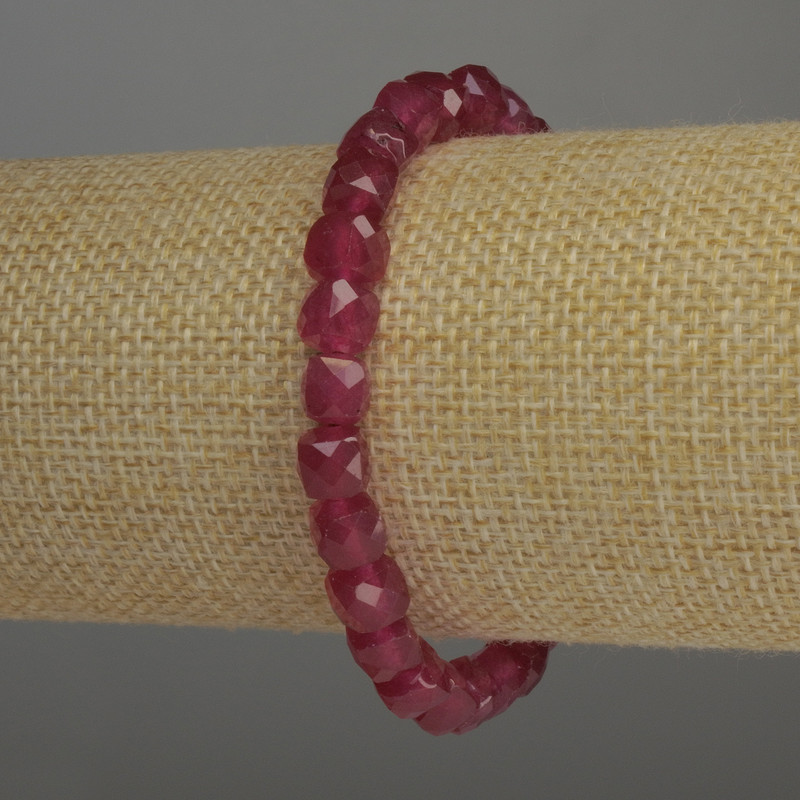 Bracelet en tourmaline facettée, cube 7×7 mm, longueur 18 cm, élastique