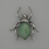 Broche-pendante Scarabée en néphrite, 44 × 37 mm, métal argenté