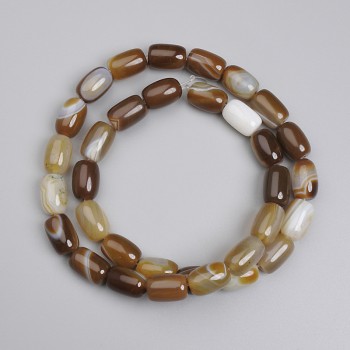 Perles barillet d'agate, diamètre 11,5×8 mm, longueur 39 cm sur fil