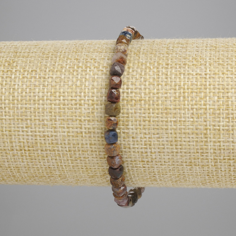 Bracelet en petersite facetté, cube 4×4 mm, longueur 18 cm, élastique