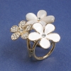 Broche-clip pour foulards et châles, strass blancs, émail œil de chat, 35 mm ±, métal doré, clip, diamètre 22 mm+