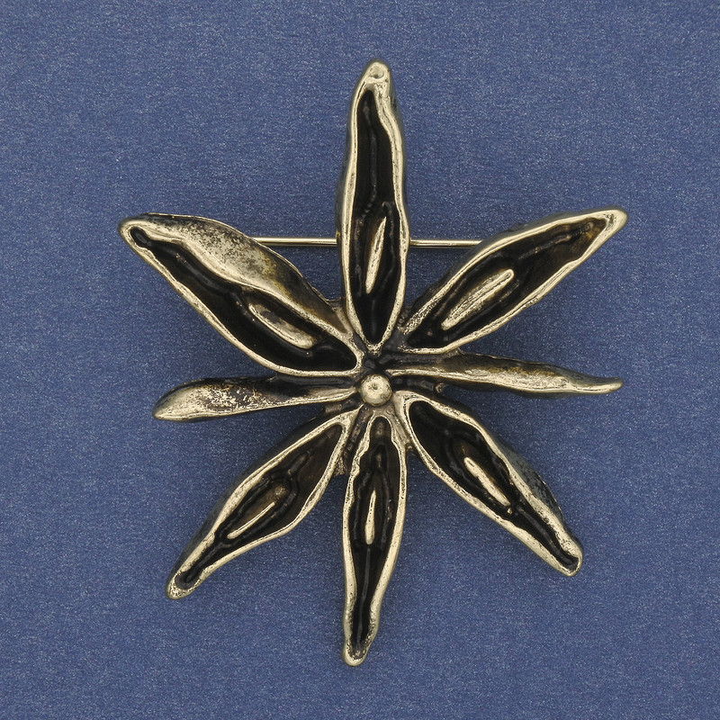 Broche Fleur en métal doré 47 mm+