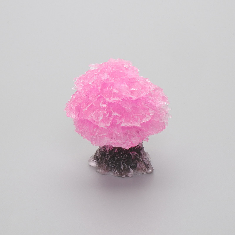 Statue «Arbre» en éclats de tourmaline recyclés, diamètre 45×50 mm+