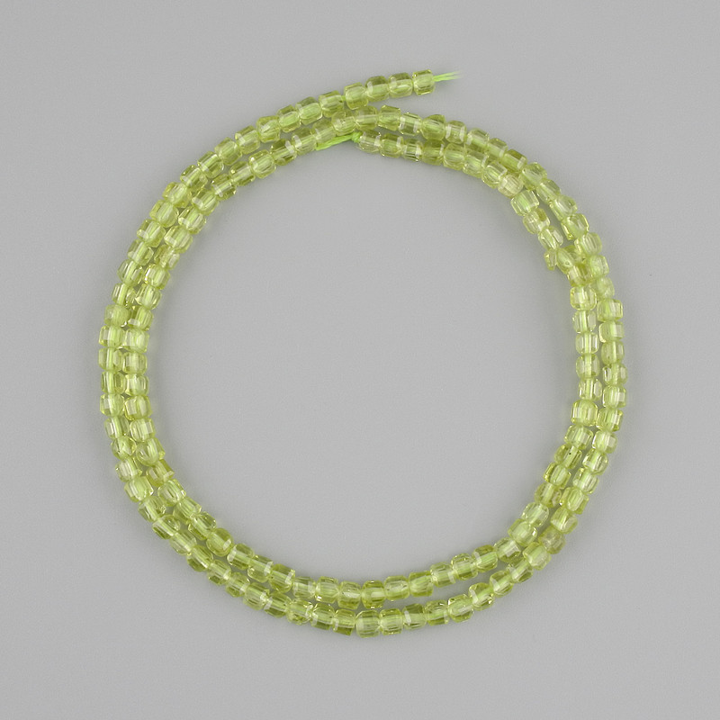 Perles chrysolite facettées en cube, diamètre 3×3 mm, longueur 39 cm ±