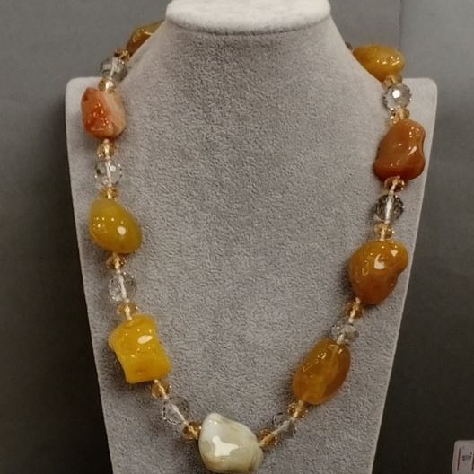 Collier d'agate et cristal tchèque, longueur 51 cm+