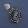 Broche magnétique Camée Dame avec strass, métal argenté 41 × 33 mm +