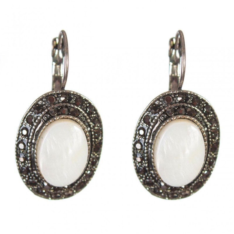 Boucles d'oreilles en nacre, monture « argent gouttelette », pierre ovale 2,5 × 1,9 cm, longueur 3,5 cm