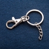 Prix par emballage / 10 pièces — Base pour porte-clés avec mousqueton, diamètre 3 cm, longueur 7–8 cm +