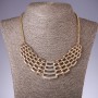 Collier Hi-tech dans le style romain, longueur 42–48 cm, métal jaune