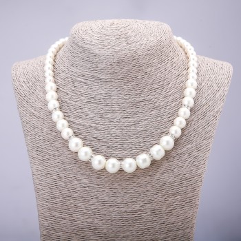 Collier de perles en acrylique couleur ivoire avec insert rondelle, diamètre 8–12 mm, longueur 42–48 cm