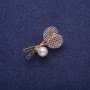Broche Raquettes avec perle (artificielle), métal doré 18×33 mm