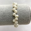 Bracelet de perles baroques «Papillon» sur élastique, diamètre 6–7 mm (±), longueur 18 cm