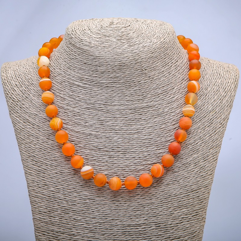 Collier en agate orange mate, diamètre 10 mm, longueur 45 cm+-