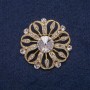 Broche «Fleur» en métal doré avec strass blancs 38×38 mm