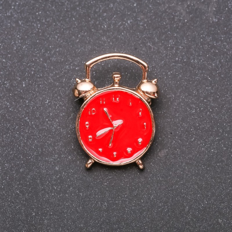 Broche Horloge-réveil émail rouge et métal jaune 20×27 mm