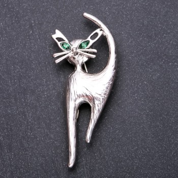 Broche Chat avec strass verts 77 × 32 mm, métal gris
