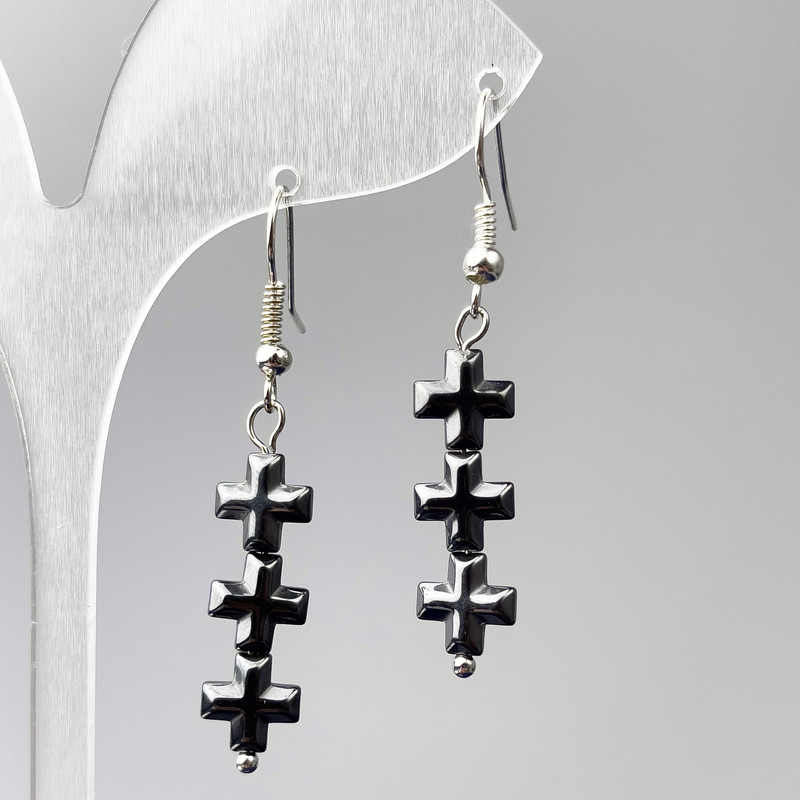 Boucles d'oreilles Croix d'hématite, diamètre 8×26 mm, longueur 45 mm