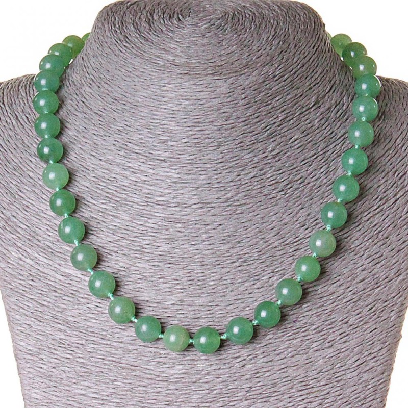 Collier en néphrite, perles de 10 mm, longueur 47 cm