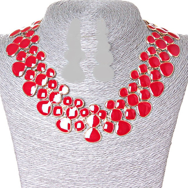 Collier «Portail» en métal émaillé rouge