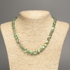 Collier en verre opalescent vert mat caméléon, perles rondes et lisses, diamètre 8 mm, longueur environ 49 cm