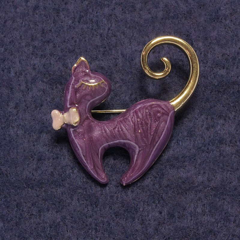 Broche Chat violet nacré, métal doré 37×38 mm